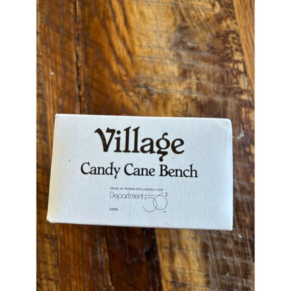 Miniature Candy Cane Bench Figurine With Wreath Decoration By Department 56 Chri - Picture 4 of 5